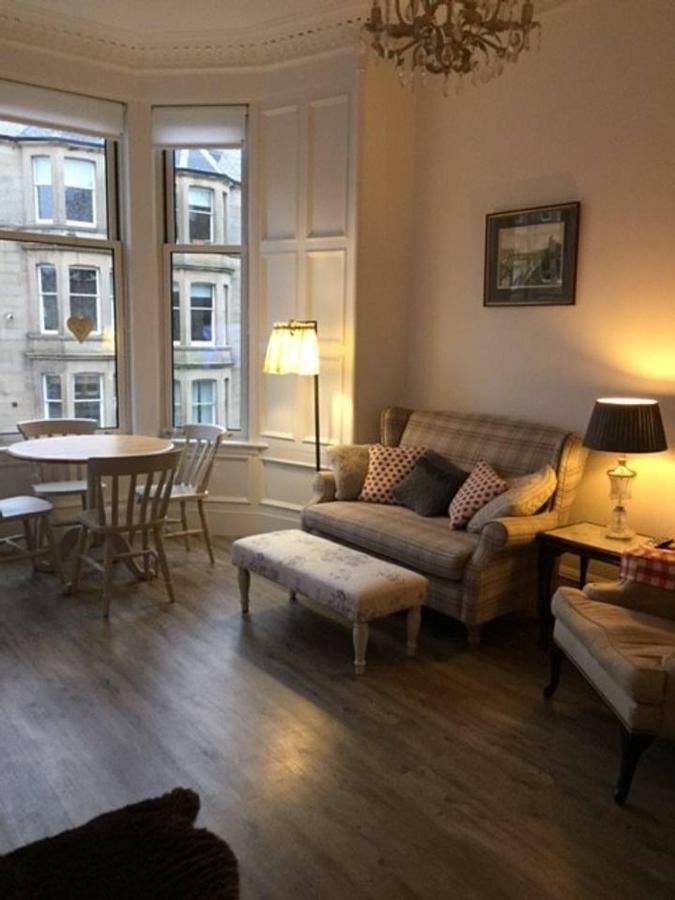 5 Star Beautiful & Vintage, Spacious Apt In Chic Location! EDI Exterior foto